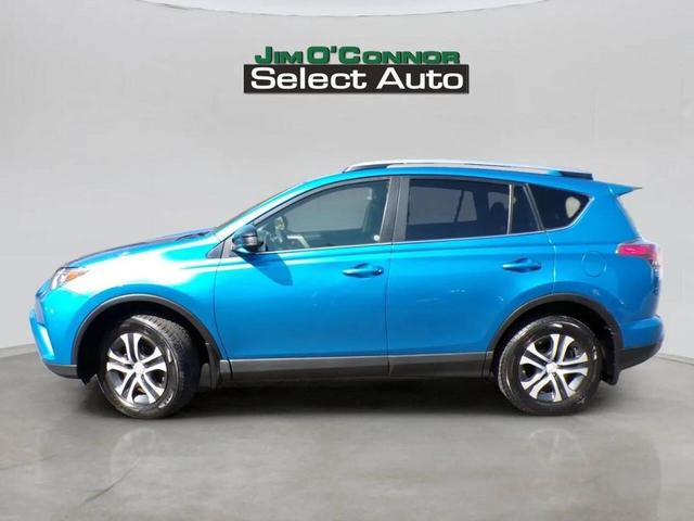 Photo of 2018 Electric Storm Blue Toyota RAV4