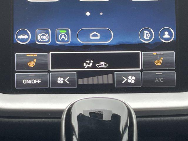 Photo of 2025 Crystal White Pearl Subaru Outback