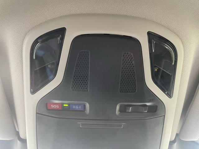Photo of 2025 Crystal White Pearl Subaru Outback