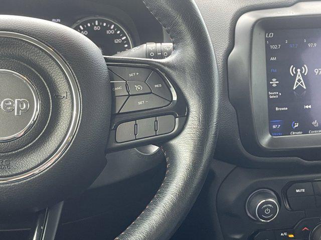 Photo of 2022 Alpine White Clearcoat Jeep Renegade