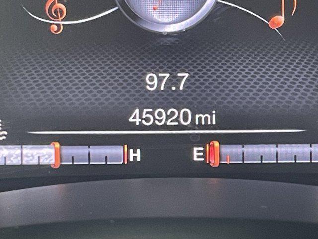 Photo of 2022 Alpine White Clearcoat Jeep Renegade