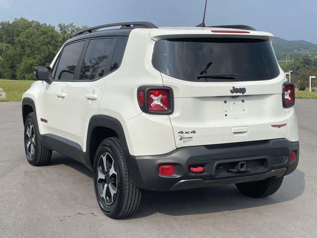 Photo of 2022 Alpine White Clearcoat Jeep Renegade