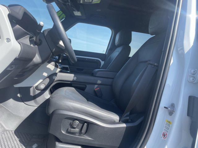 Photo of 2024 Fuji White Land Rover Defender