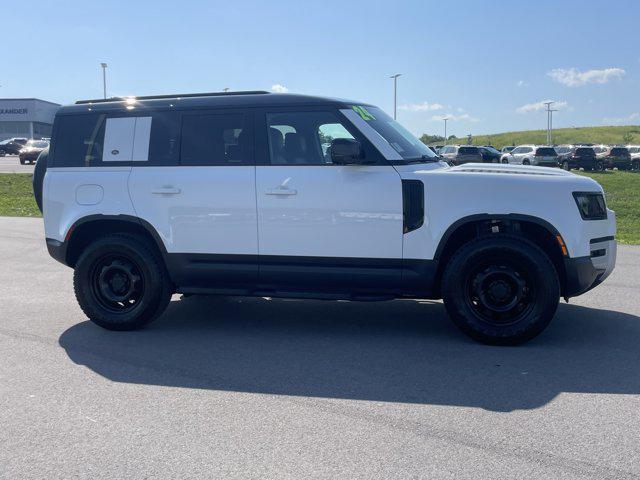 Photo of 2024 Fuji White Land Rover Defender