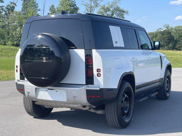 Photo of 2024 Fuji White Land Rover Defender