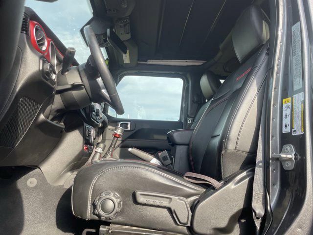 Photo of 2019 Granite Crystal Metallic Clearcoat Jeep Wrangler Unlimited