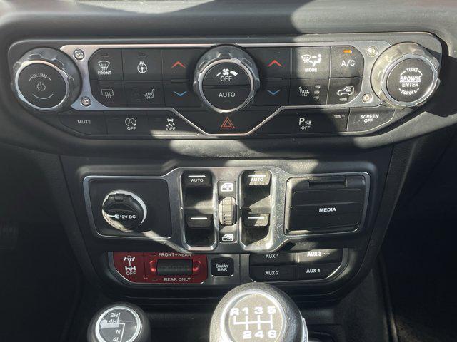 Photo of 2019 Granite Crystal Metallic Clearcoat Jeep Wrangler Unlimited