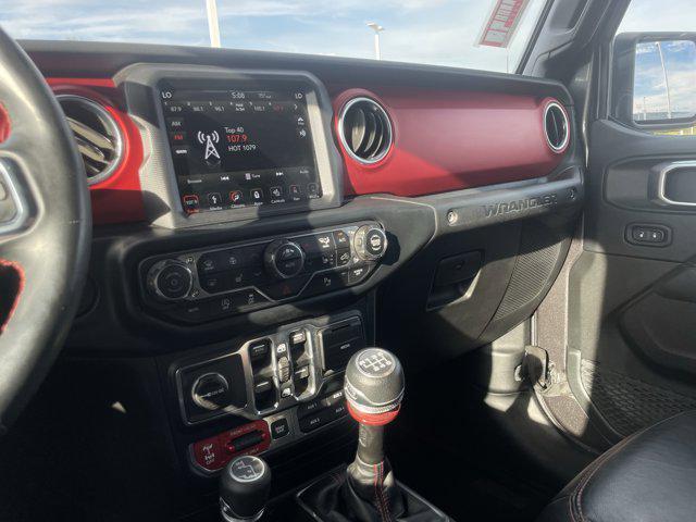 Photo of 2019 Granite Crystal Metallic Clearcoat Jeep Wrangler Unlimited
