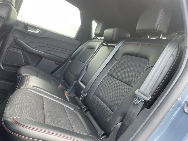 Photo of 2024 Vapor Blue Ford Escape