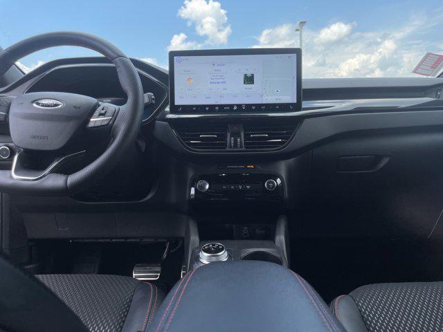 Photo of 2024 Vapor Blue Ford Escape