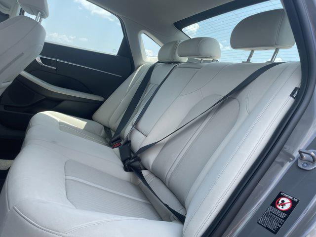 Photo of 2023 Hampton Gray Hyundai SONATA
