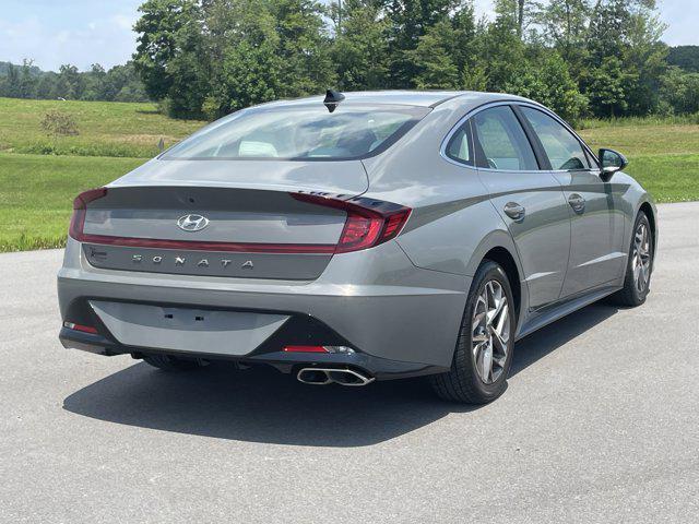Photo of 2023 Hampton Gray Hyundai SONATA