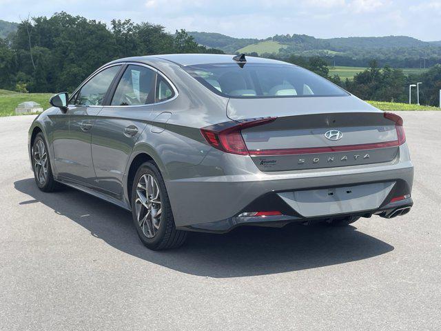 Photo of 2023 Hampton Gray Hyundai SONATA