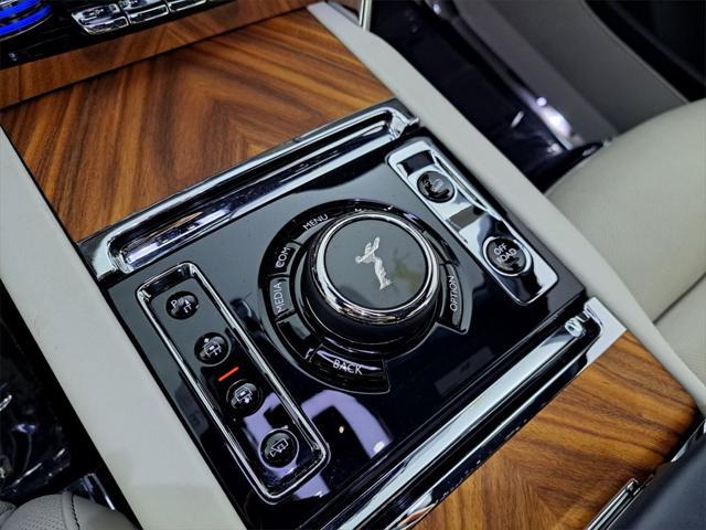 Photo of 2020 Arctic White Rolls-Royce Cullinan