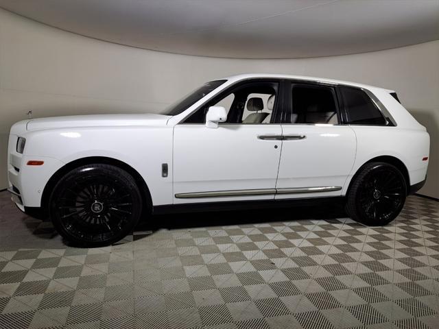 Photo of 2020 Arctic White Rolls-Royce Cullinan