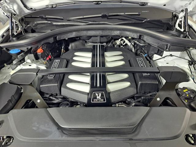 Photo of 2020 Arctic White Rolls-Royce Cullinan