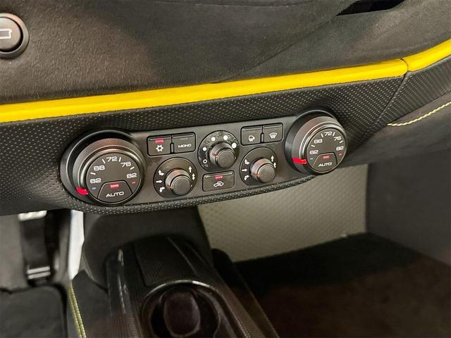 Photo of 2020 Giallo Modena Ferrari 488 Pista