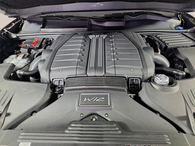 Photo of 2022 Hallmark Bentley Bentayga