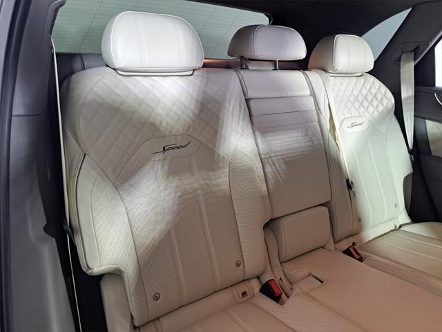 Photo of 2022 Hallmark Bentley Bentayga