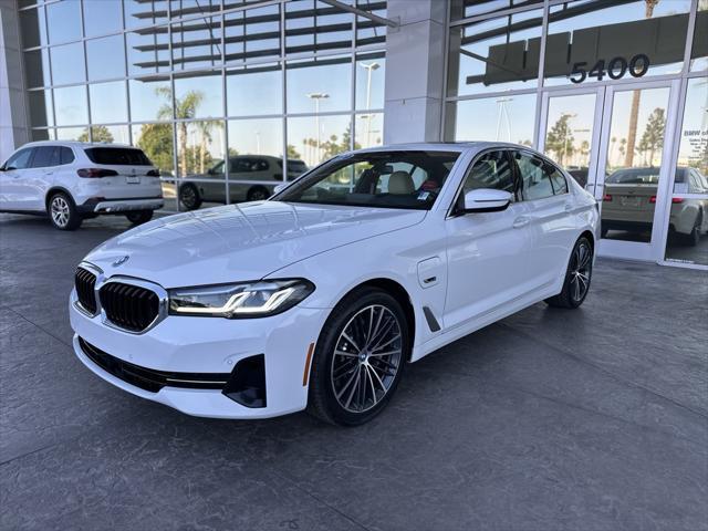 2022 BMW 530E