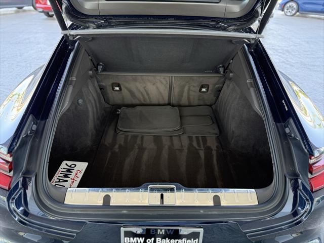 Photo of 2020 Night Blue Metallic Porsche Panamera
