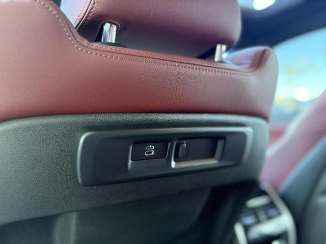 Photo of 2022 Alpine White BMW X6