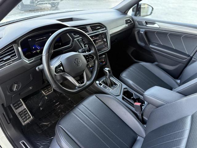 Photo of 2022 Oryx White Pearl Volkswagen Tiguan