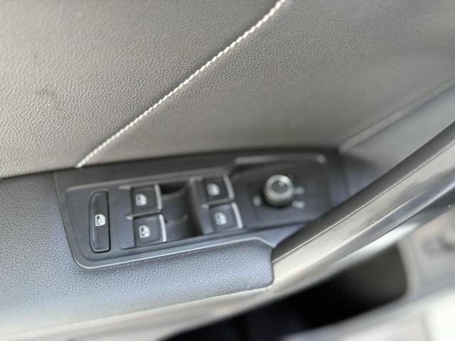 Photo of 2022 Oryx White Pearl Volkswagen Tiguan
