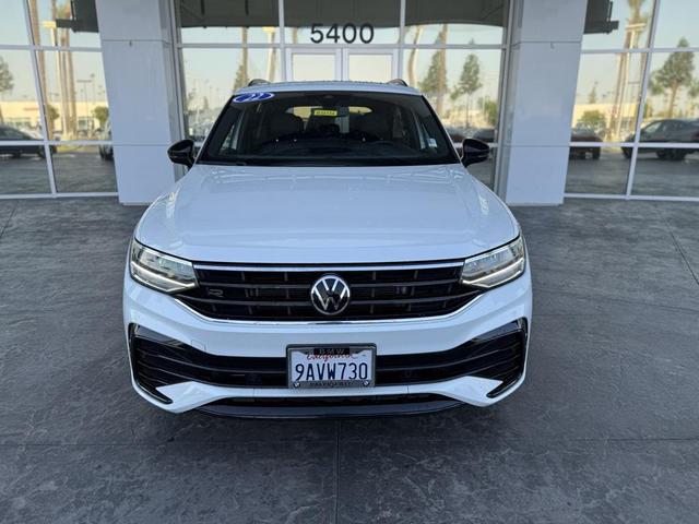 Photo of 2022 Oryx White Pearl Volkswagen Tiguan