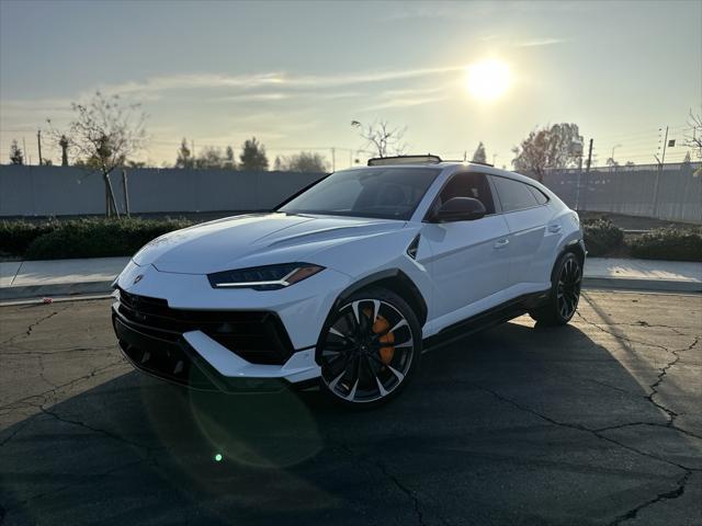 2023 Lamborghini URUS
