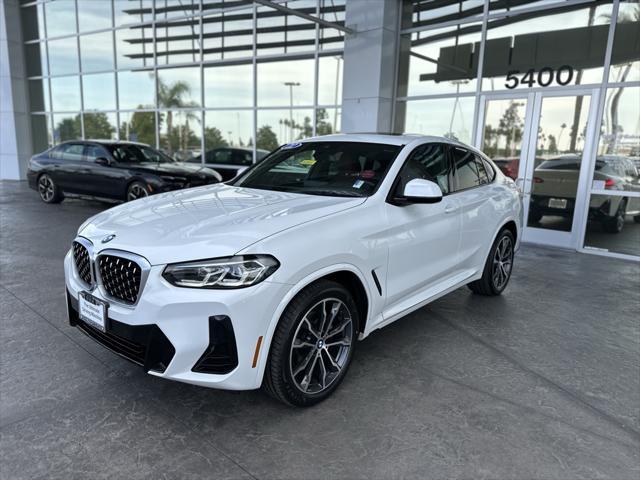 2022 BMW X4