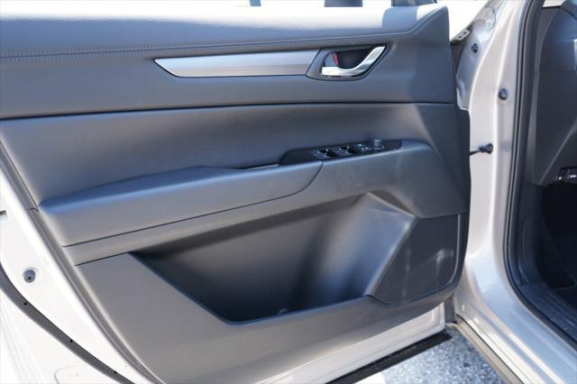 Photo of 2024 Platinum Quartz Metallic Mazda CX-5