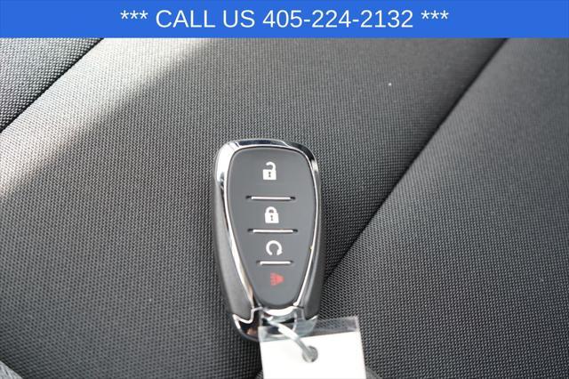 Photo of 2026 Summit White Chevrolet Trailblazer