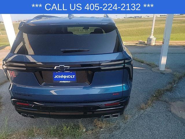 Photo of 2024 Lakeshore Blue Metallic Chevrolet Traverse