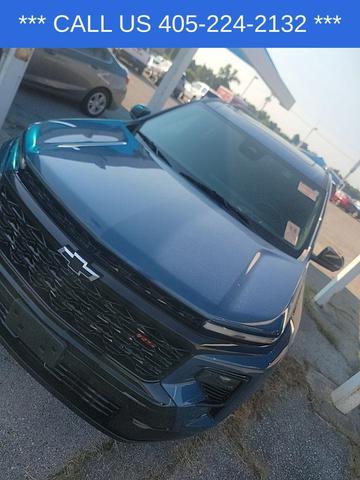 Photo of 2024 Lakeshore Blue Metallic Chevrolet Traverse