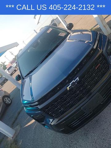Photo of 2024 Lakeshore Blue Metallic Chevrolet Traverse