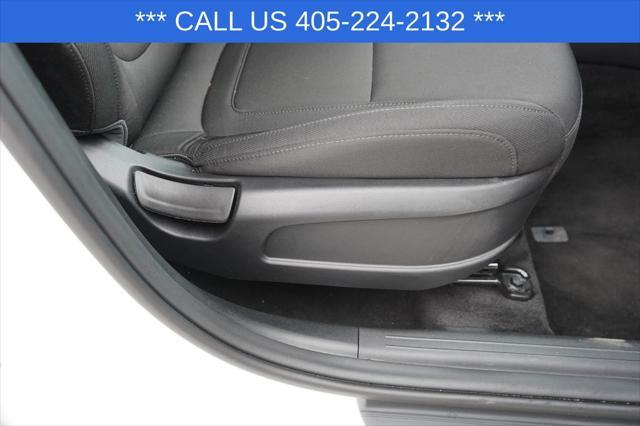 Photo of 2025 Serenity White Pearl Hyundai TUCSON