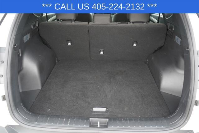 Photo of 2025 Serenity White Pearl Hyundai TUCSON