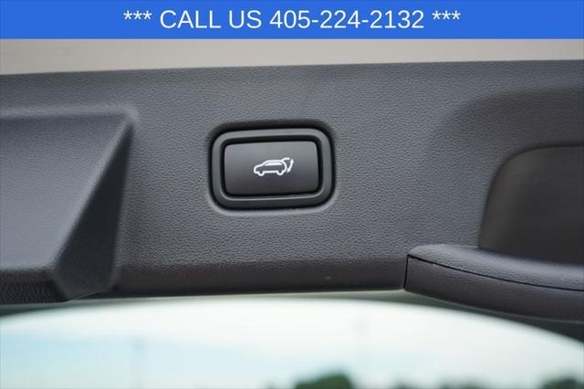 Photo of 2025 Serenity White Pearl Hyundai TUCSON