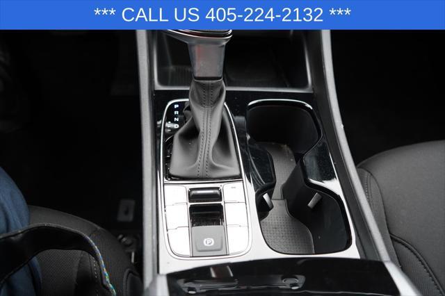 Photo of 2025 Serenity White Pearl Hyundai TUCSON
