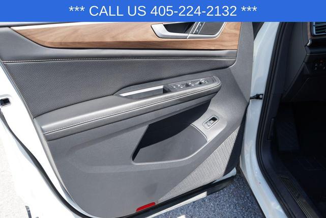 Photo of 2024 Platinum Gray Metallic Volkswagen Atlas