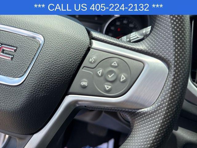 Photo of 2024 Summit White GMC Terrain