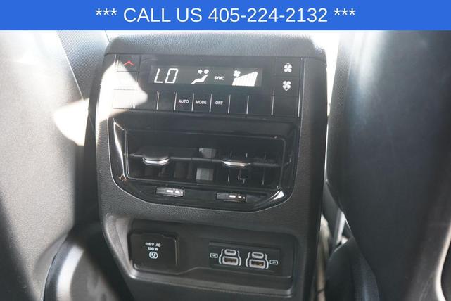 Photo of 2024 Silver Zynith Jeep Grand Cherokee L