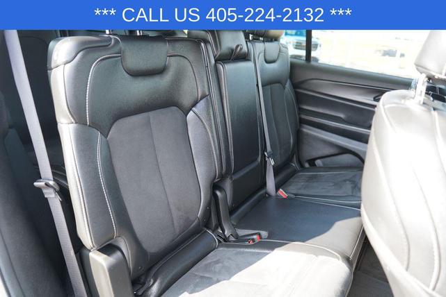 Photo of 2024 Silver Zynith Jeep Grand Cherokee L