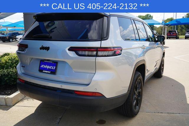 Photo of 2024 Silver Zynith Jeep Grand Cherokee L