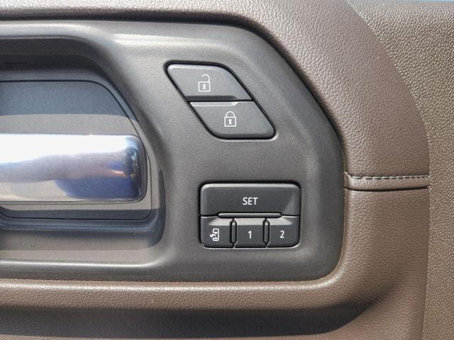 Photo of 2023 Ebony Twilight Metallic GMC Sierra 2500