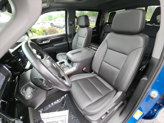 Photo of 2022 Glacier Blue Metallic Chevrolet Silverado 1500