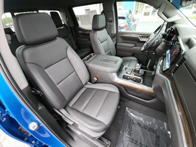 Photo of 2022 Glacier Blue Metallic Chevrolet Silverado 1500