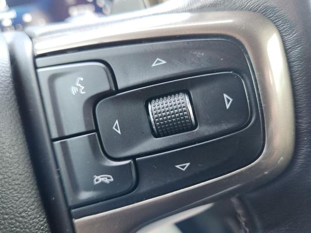 Photo of 2022 Black Chevrolet Silverado 1500