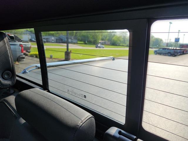 Photo of 2022 Black Chevrolet Silverado 1500